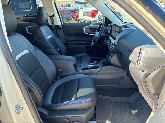 Used 2025 Ford Bronco Sport Outer Banks w/ Outer Banks Tech Package+ AWD/4WD image 32