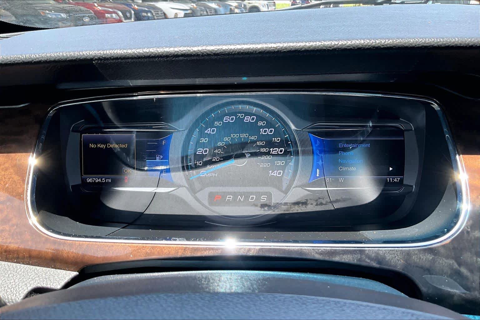 Used 2013 Ford Taurus Limited FWD image 21