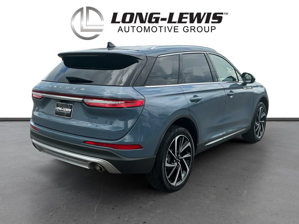 Certified 2024 Lincoln Corsair Reserve FWD image 7