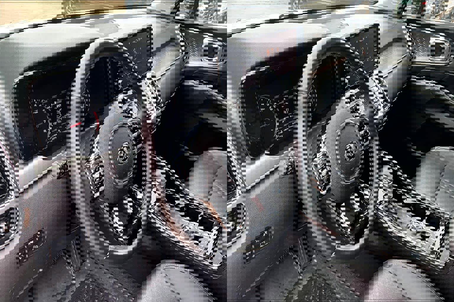 Used 2021 Kia Sorento SX image 18