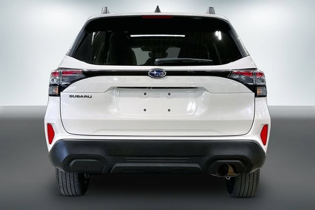 Used 2025 Subaru Forester Premium AWD/4WD image 4