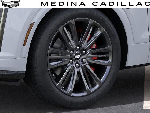 New 2026 Cadillac Lyriq V w/ Exterior Carbon Fiber Package AWD/4WD image 9