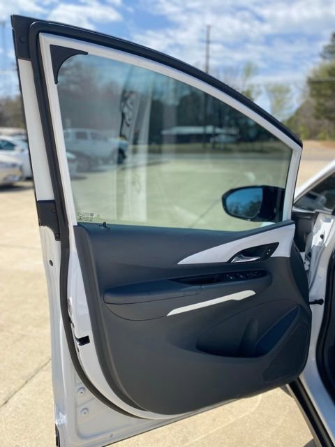 Used 2019 Chevrolet Bolt LT image 17