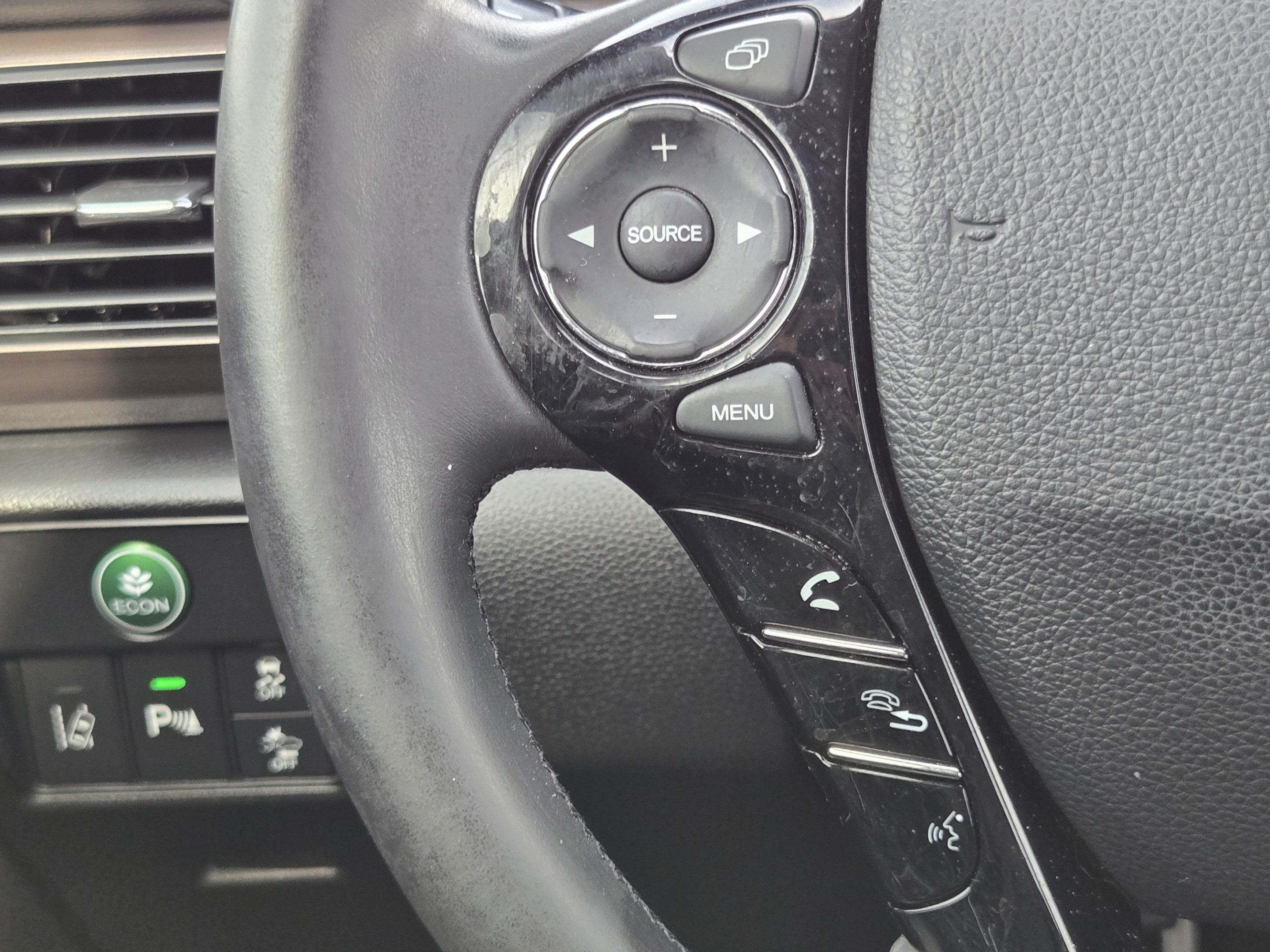 Used 2017 Honda Accord Touring image 24
