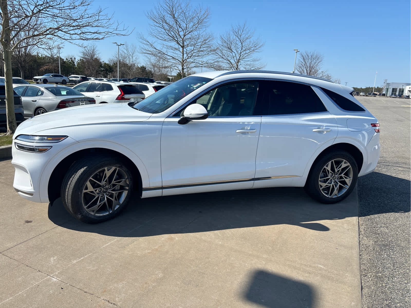 Used 2025 Genesis GV70 2.5T image 3