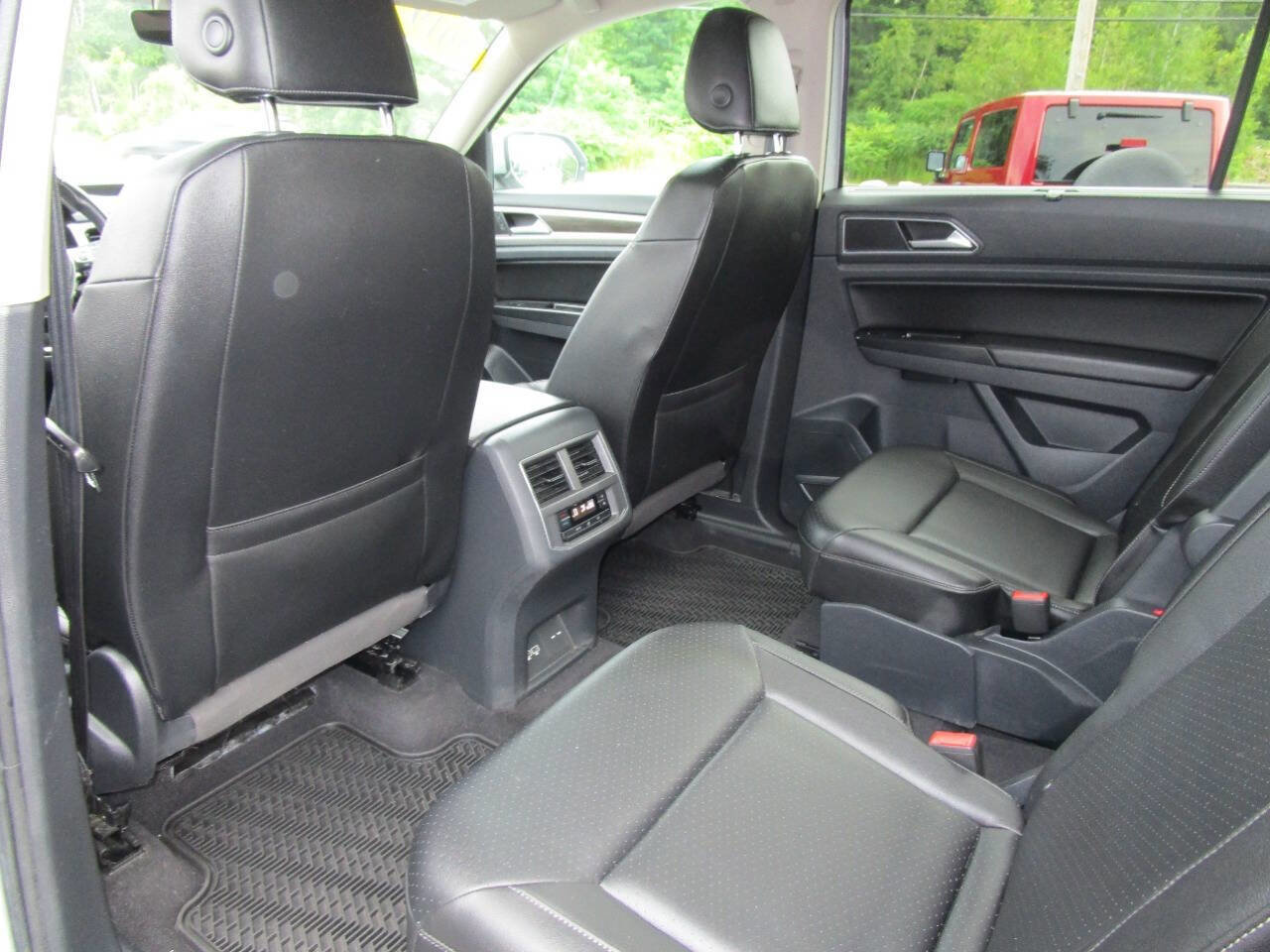 Used 2019 Volkswagen Atlas SEL image 17