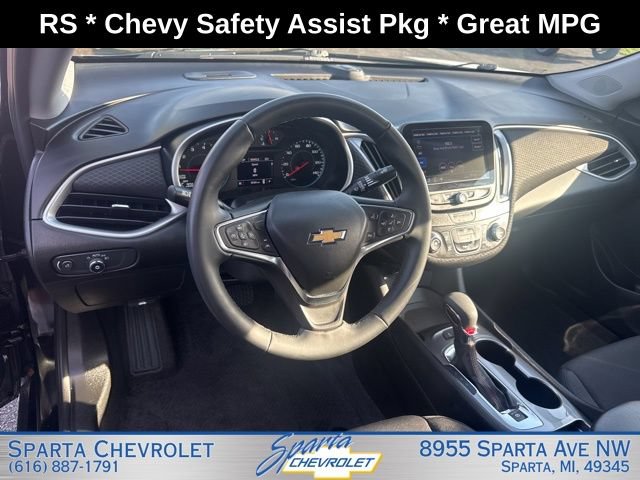 Used 2025 Chevrolet Malibu RS FWD image 13