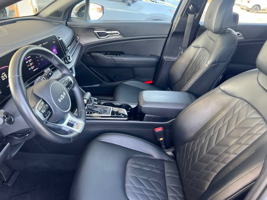 Certified 2023 Kia Sportage X-Line w/ X-Line Premium Package AWD/4WD image 4
