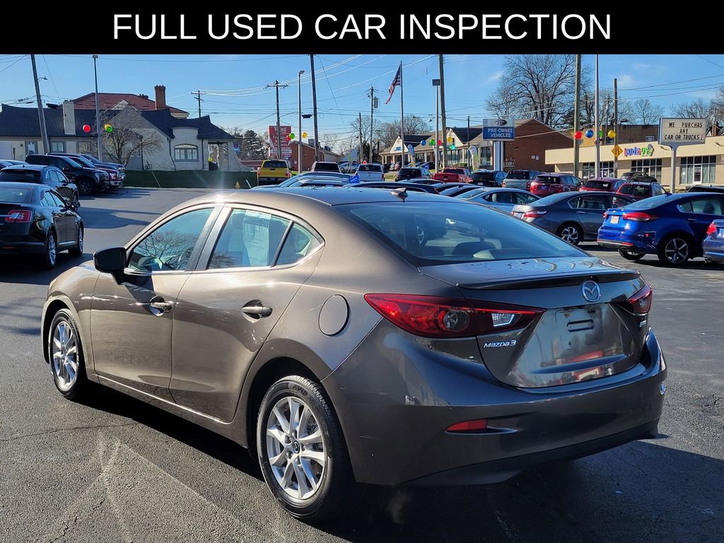 Used 2016 MAZDA MAZDA3 i Touring w/ Popular Equipment Package image 3