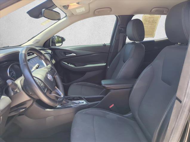 Used 2021 Buick Encore GX Preferred w/ Sport Touring Package FWD image 16