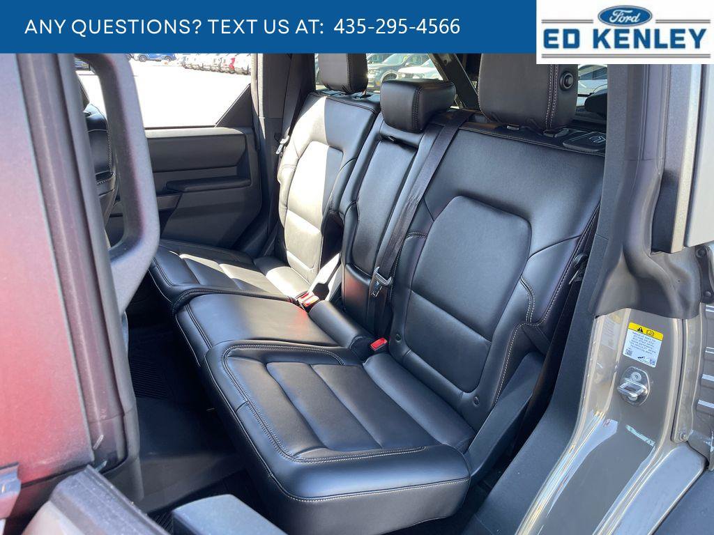 Used 2026 Ford Bronco Badlands AWD/4WD image 3