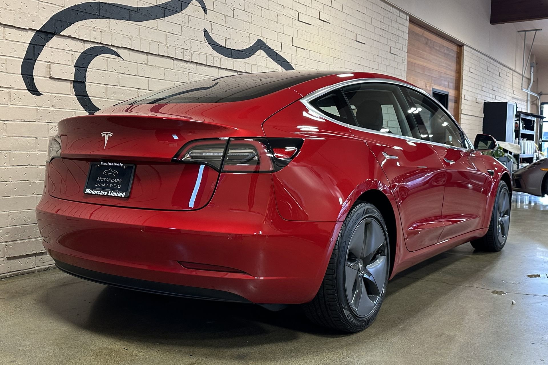 Used 2018 Tesla Model 3 Long Range image 5