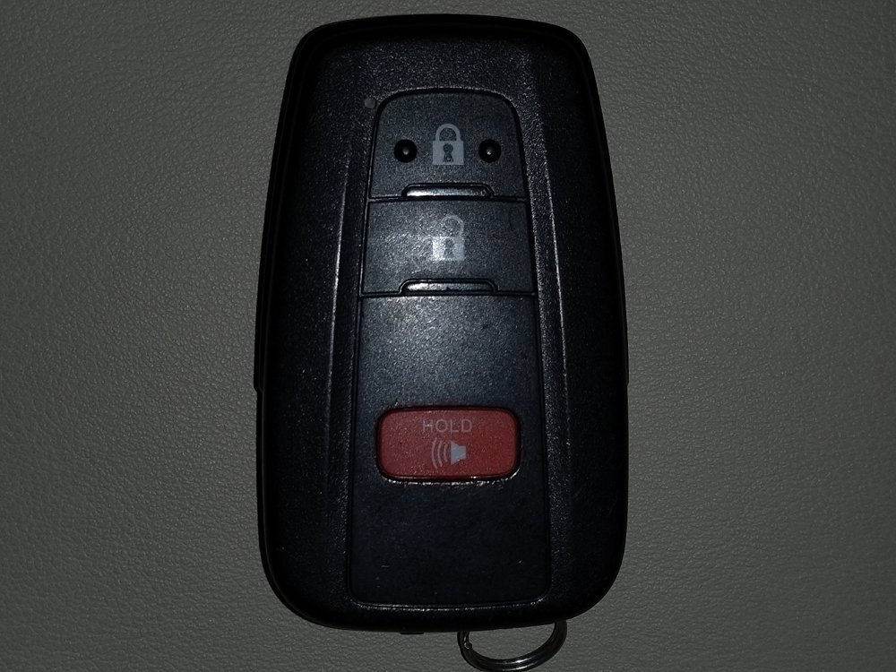 Used 2019 Toyota Prius Limited image 32