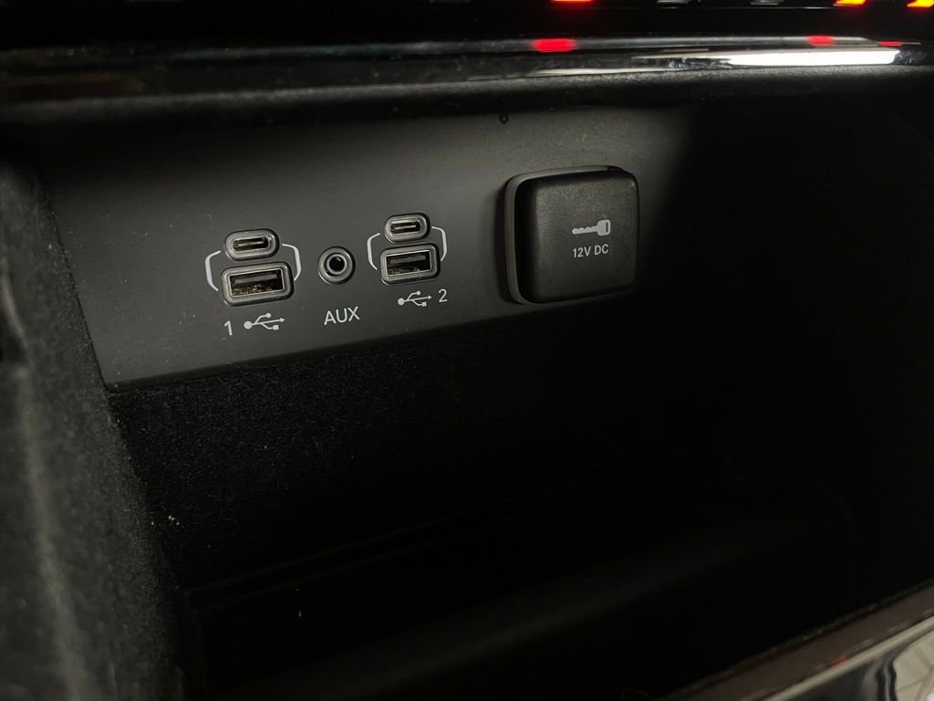 Used 2022 Jeep Grand Cherokee Limited AWD/4WD image 37
