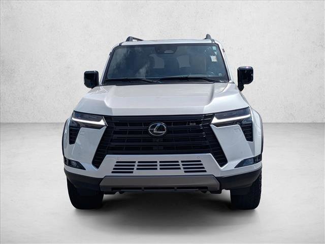 Used 2025 Lexus GX 550 AWD/4WD image 2