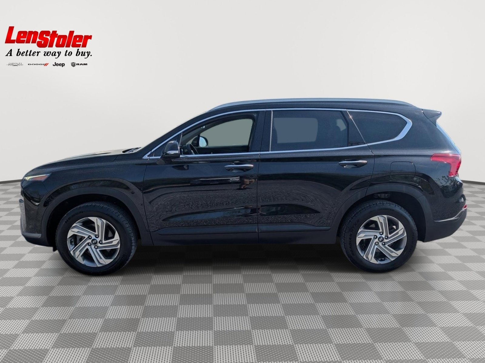 Used 2023 Hyundai Santa Fe SEL AWD/4WD image 2