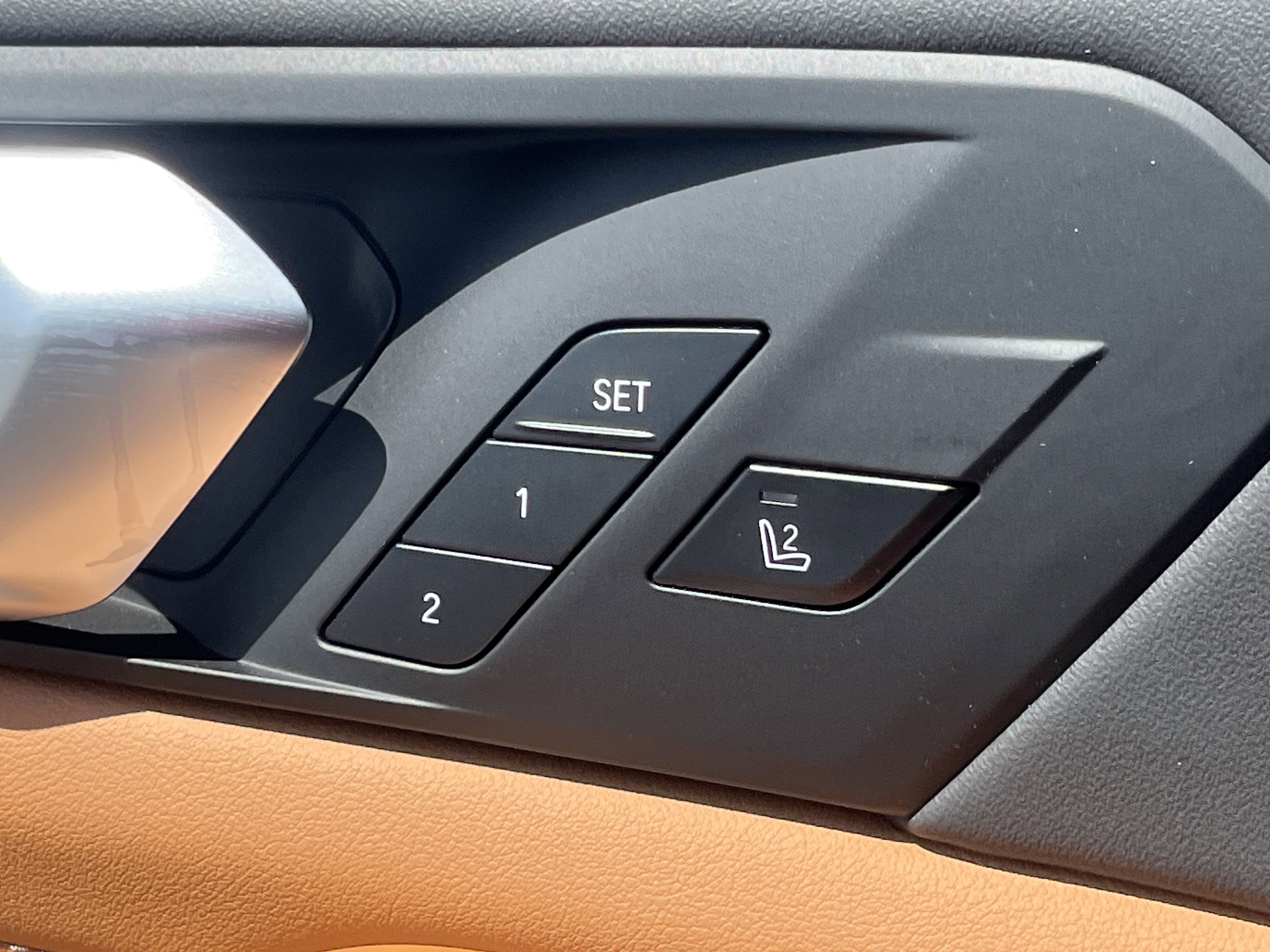 New 2026 BMW X5 xDrive40i AWD/4WD image 15