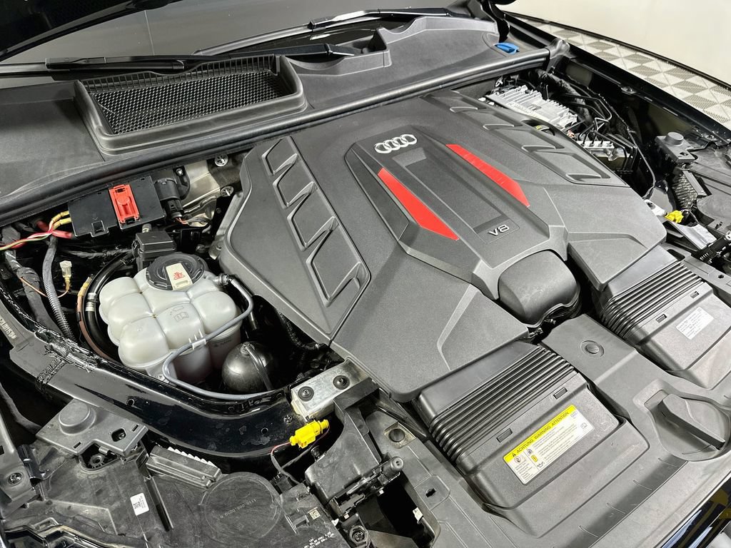 Used 2020 Audi SQ7 Premium Plus w/ S Executive Package AWD/4WD image 26