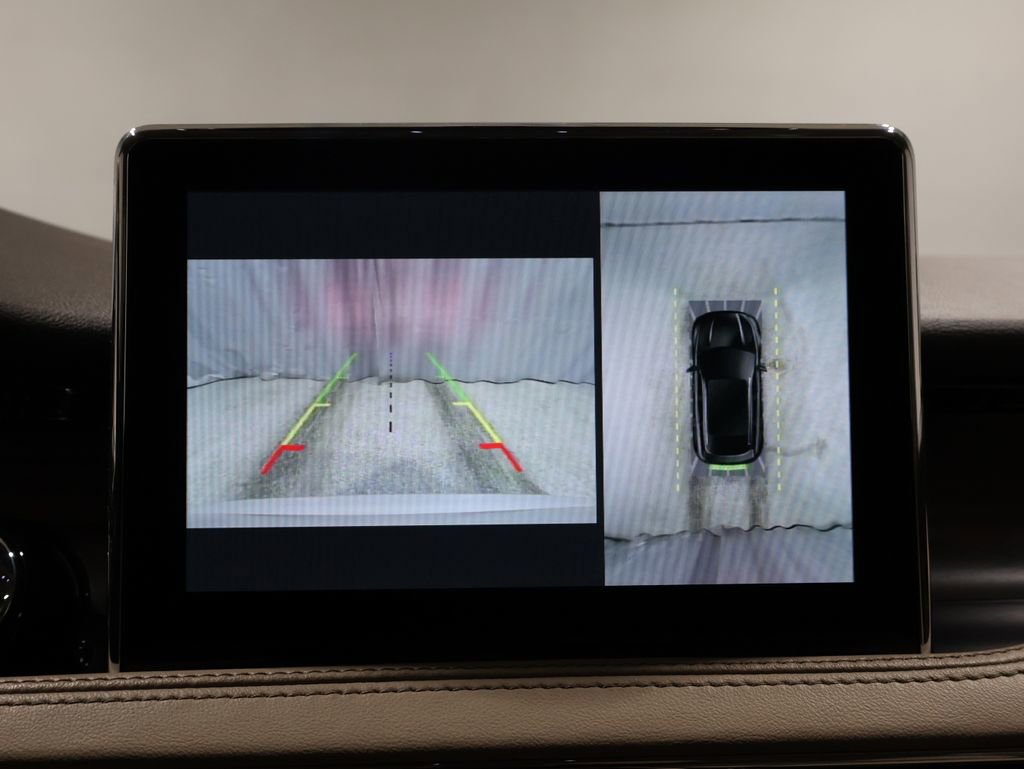 Used 2022 Lincoln Corsair Reserve w/ Equipment Group 201A image 27