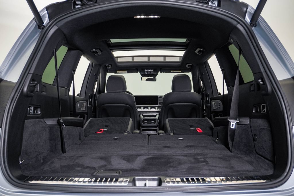 Used 2025 Mercedes-Benz GLS 450 4MATIC image 27