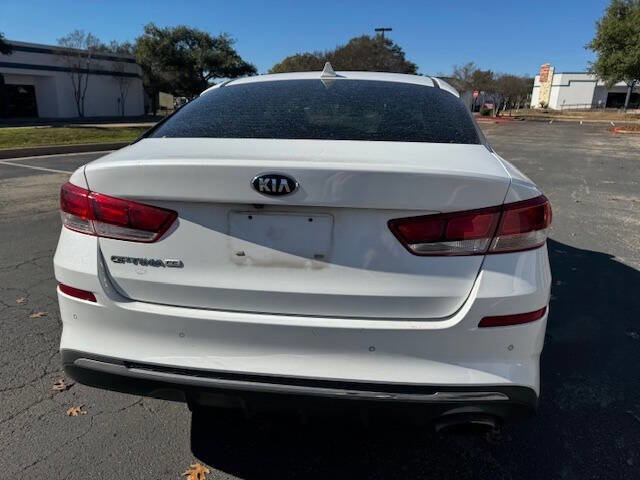 Used 2019 Kia Optima LX image 13