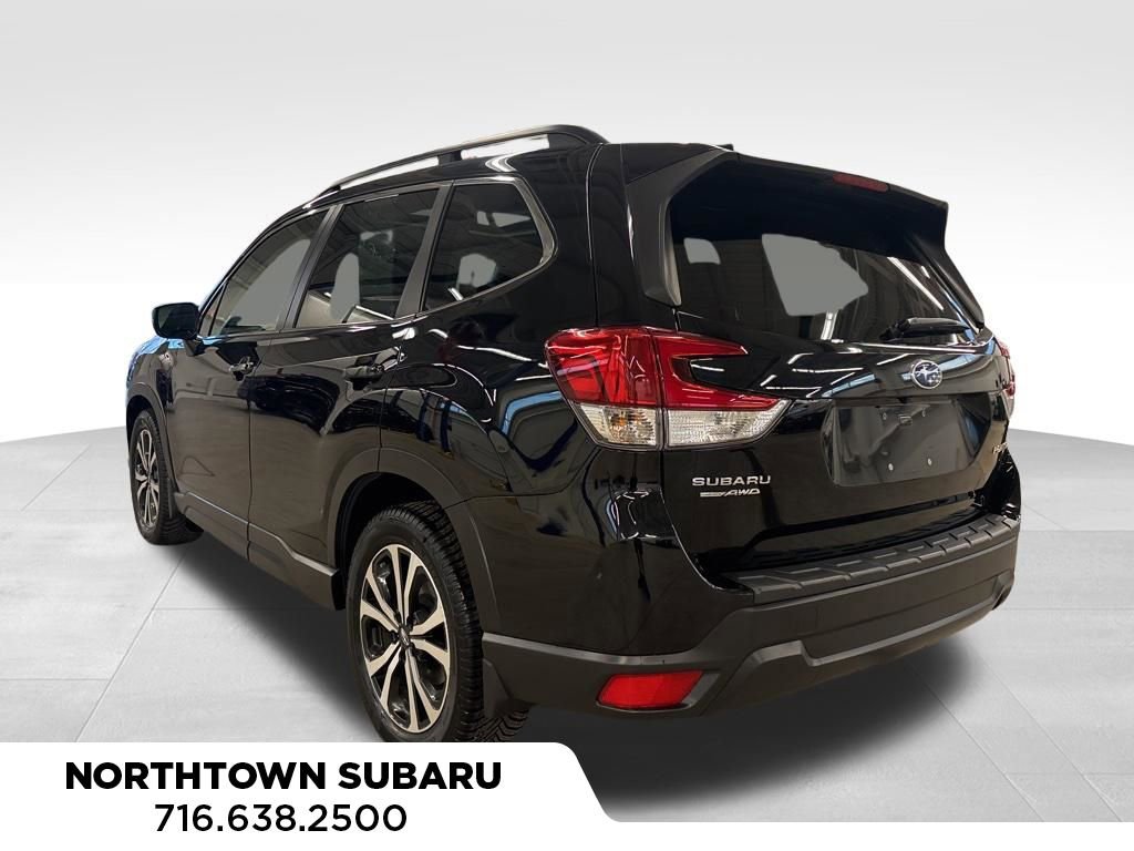 Used 2020 Subaru Forester Limited image 2