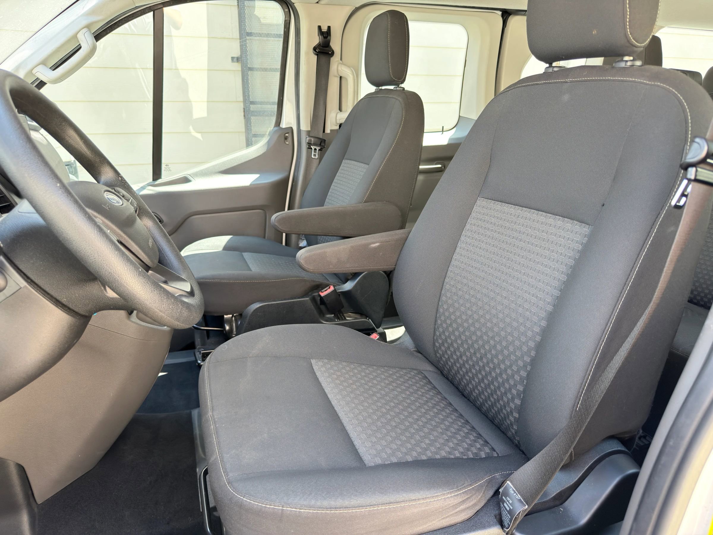 Used 2021 Ford Transit 350 XLT RWD image 16
