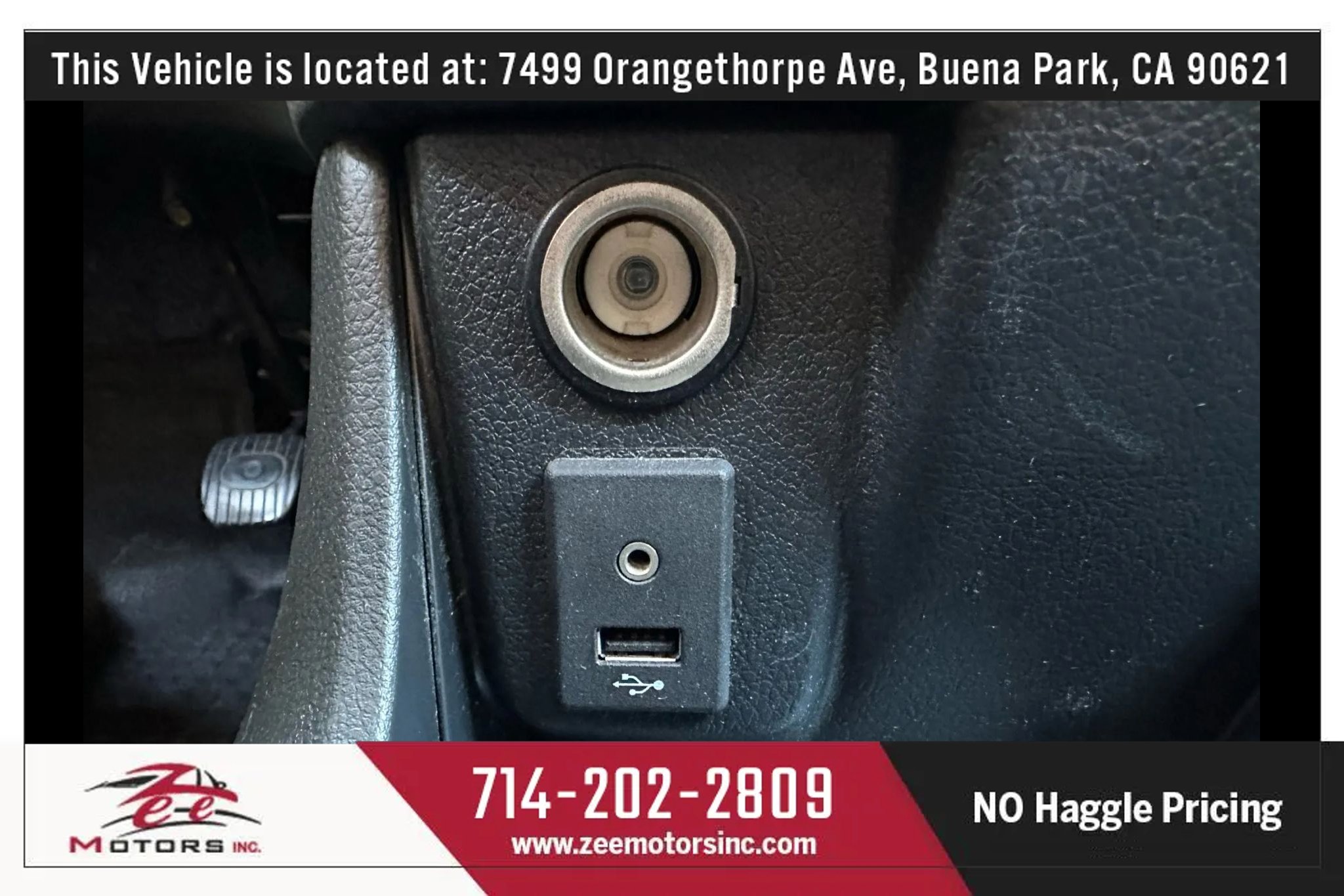 Used 2019 Nissan NV200 S image 30