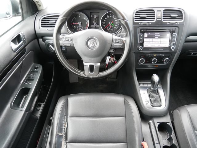 Used 2011 Volkswagen Jetta TDI FWD image 9