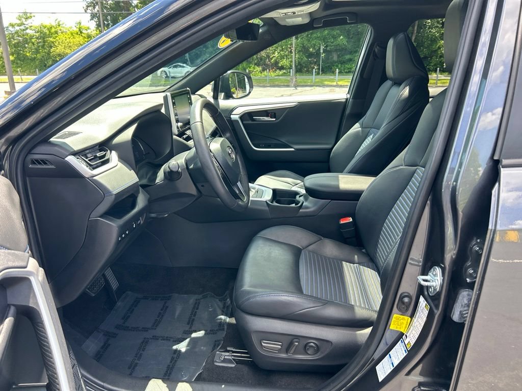 Certified 2021 Toyota RAV4 XSE w/ XSE Grade Weather Package AWD/4WD image 10