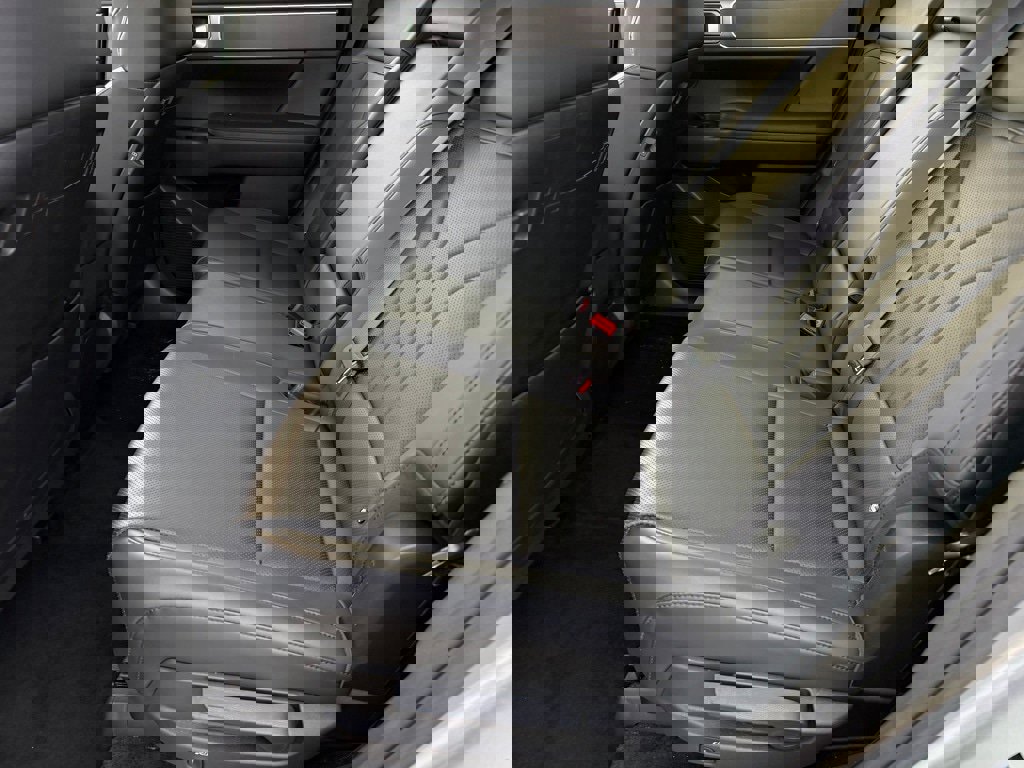 Used 2024 Hyundai Santa Fe XRT image 7