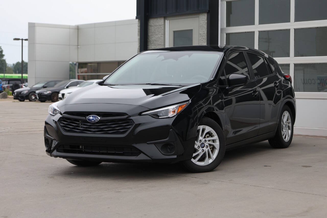 Used 2024 Subaru Impreza 2.0i AWD/4WD image 3