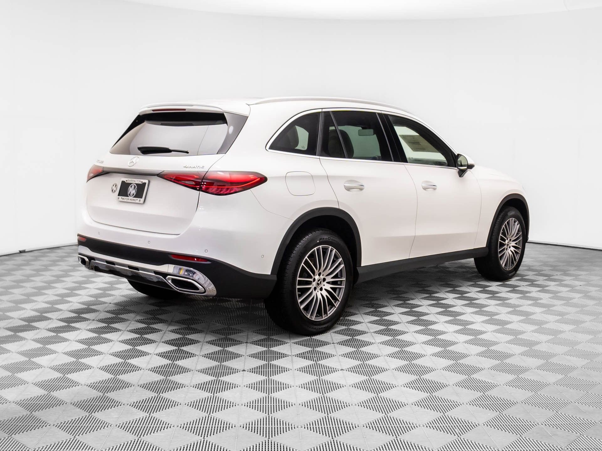 New 2026 Mercedes-Benz GLC 300 4MATIC image 6