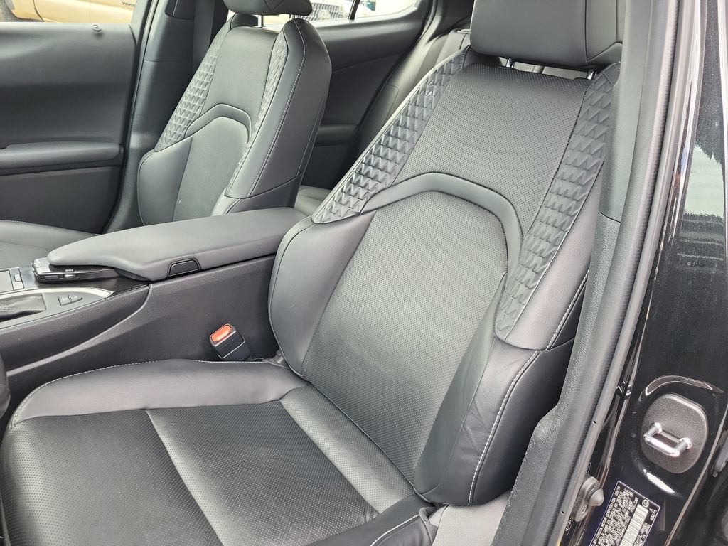 Used 2019 Lexus UX 250h AWD/4WD image 13