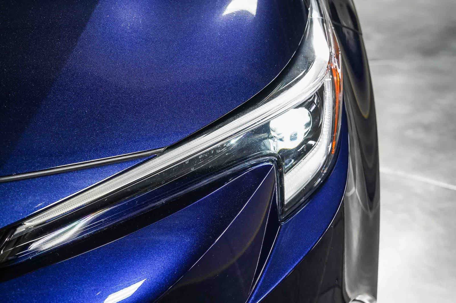 Certified 2025 Toyota Corolla LE FWD image 8
