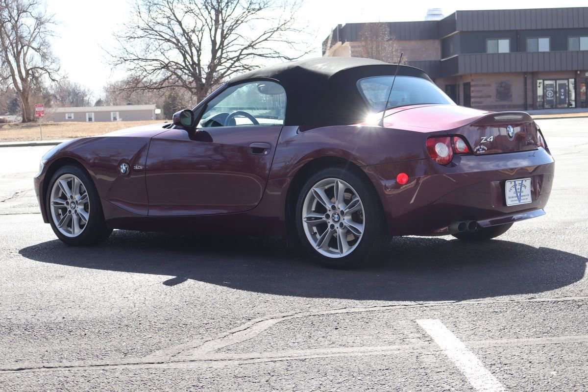Used 2005 BMW Z4 3.0i image 7