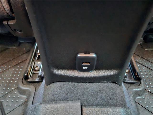 Used 2018 Chevrolet Cruze LT w/ Convenience Package image 16