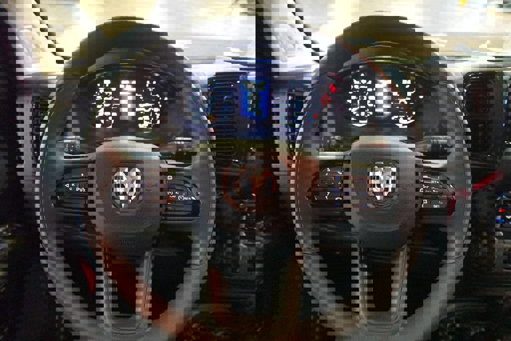 New 2026 RAM ProMaster 1500 w/ Convenience Group image 15