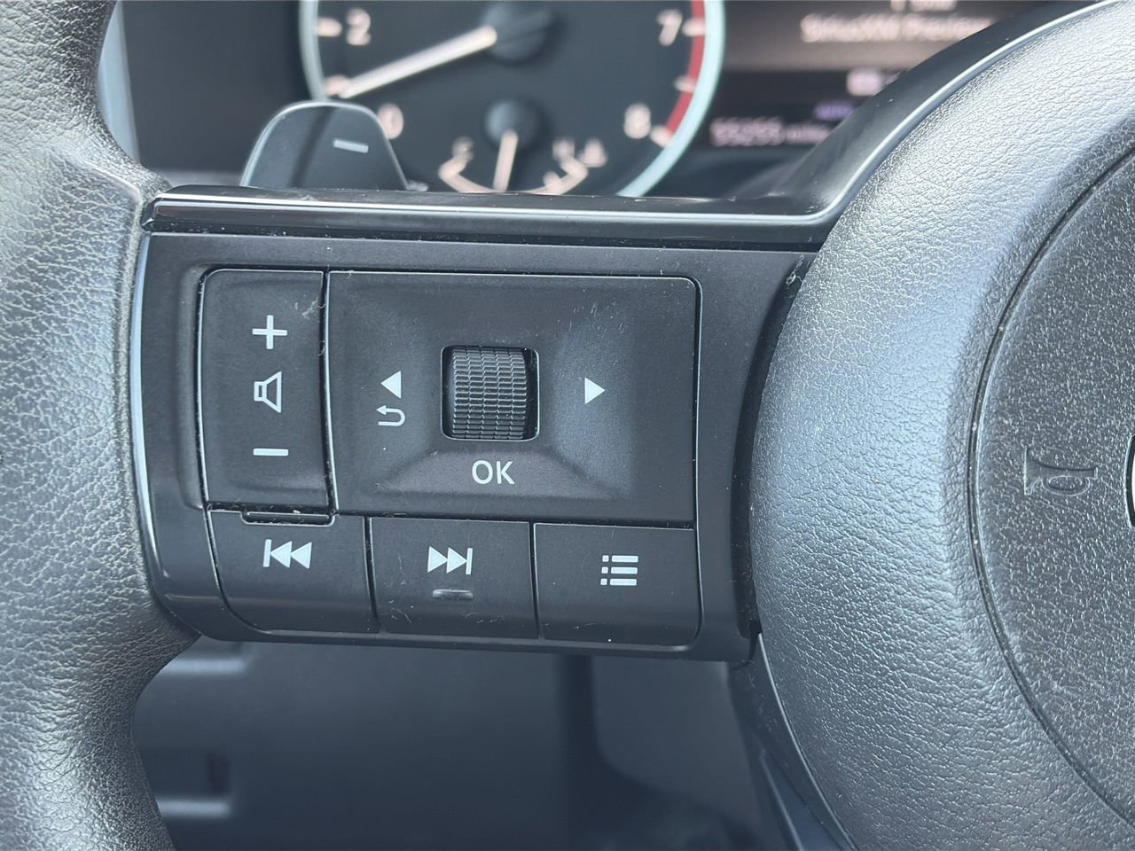 Certified 2023 Nissan Rogue S image 20