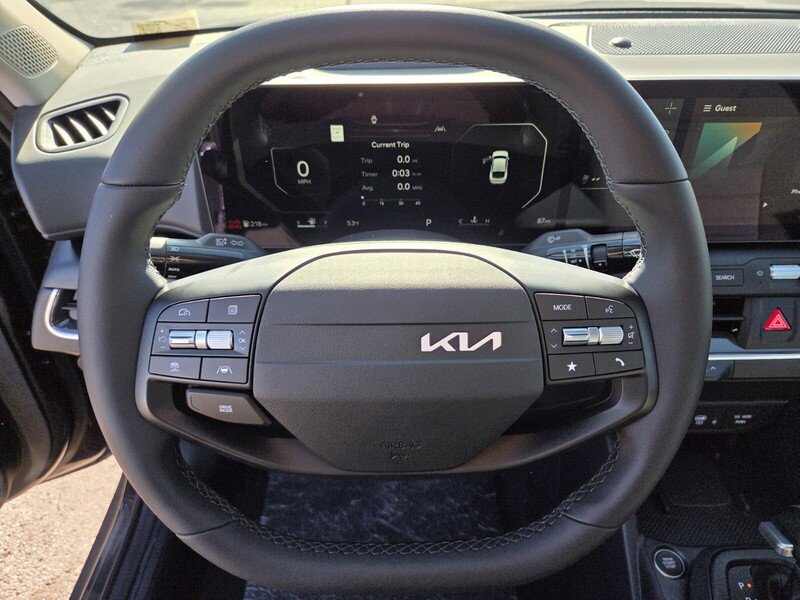 New 2025 Kia K4 EX image 10