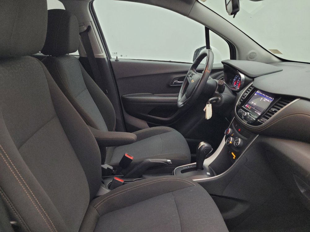 Used 2020 Chevrolet Trax LS w/ Tint and Cruise Package AWD/4WD image 21