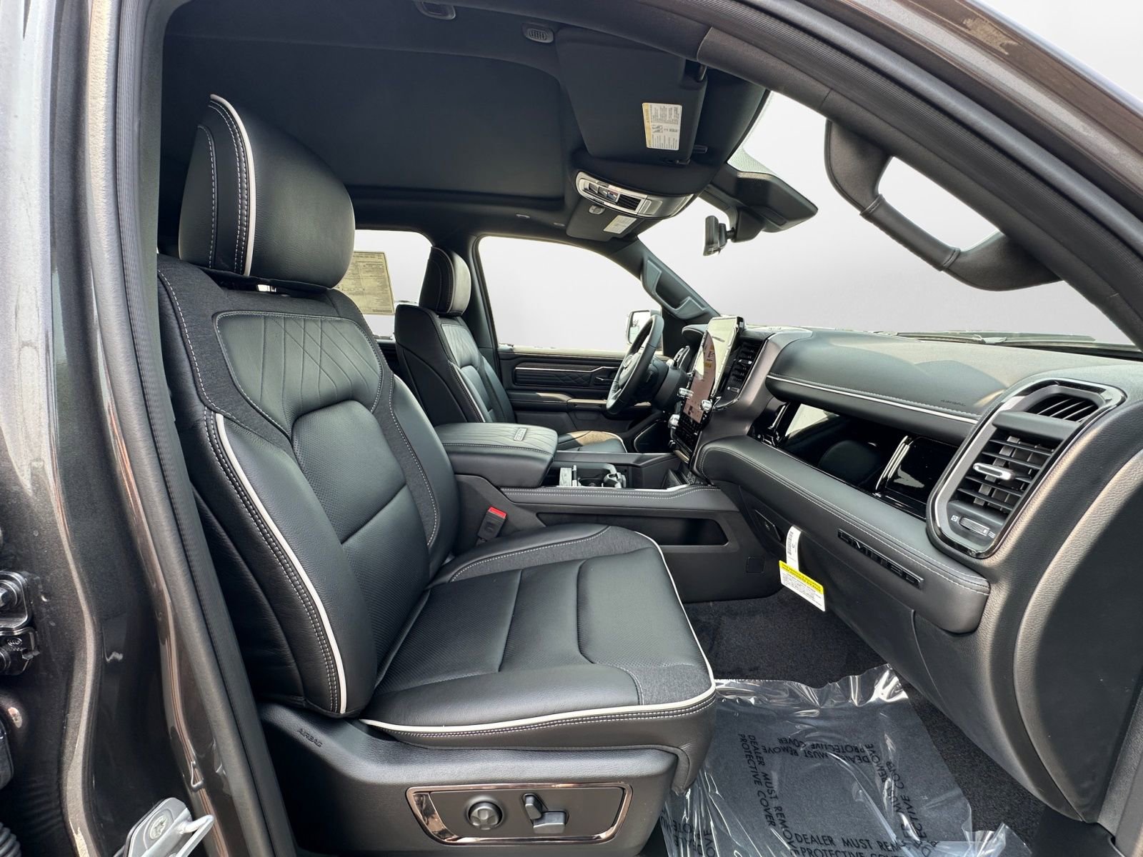 New 2026 RAM 1500 Limited image 15