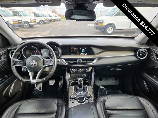Used 2019 Alfa Romeo Stelvio Ti Lusso w/ Quick Order Package 22X Lusso image 33
