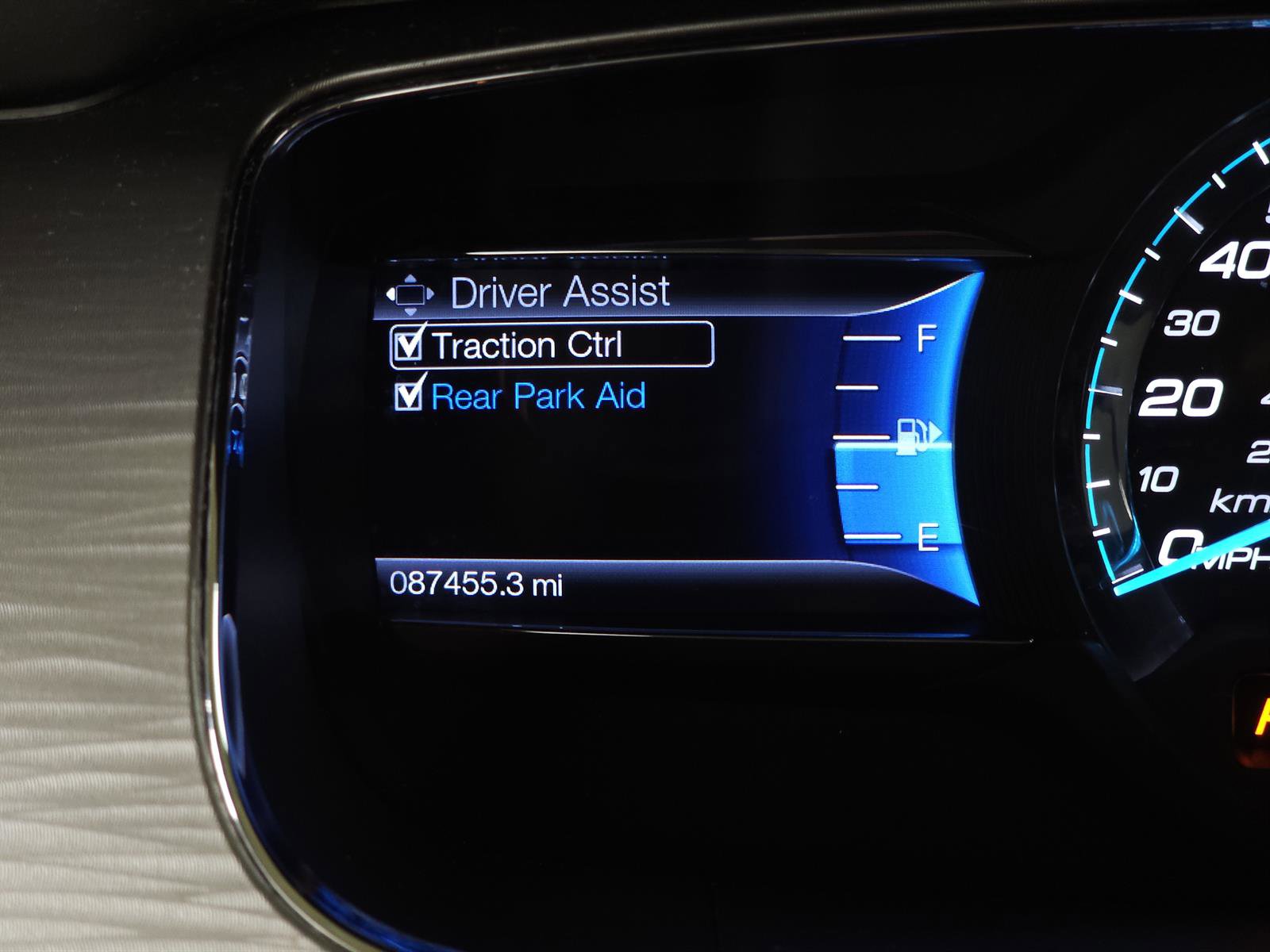 Used 2017 Ford Taurus SEL w/ Equipment Group 201A FWD image 17