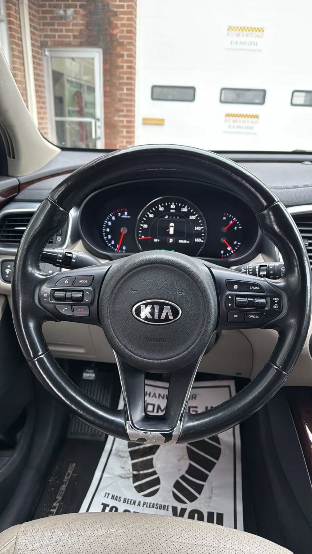 Used 2016 Kia Sorento EX w/ EX Premium Package image 17
