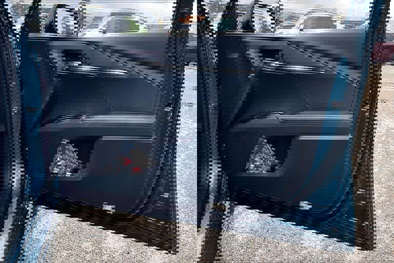 Used 2025 Toyota Camry XSE FWD image 21