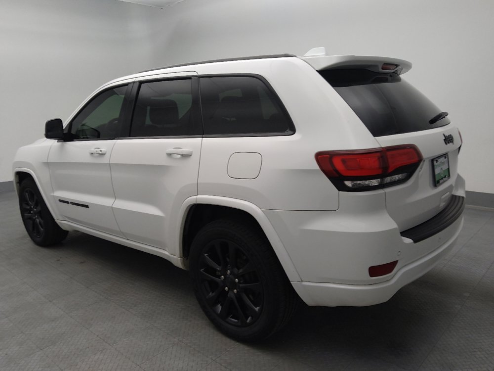 Used 2019 Jeep Grand Cherokee Altitude RWD image 5