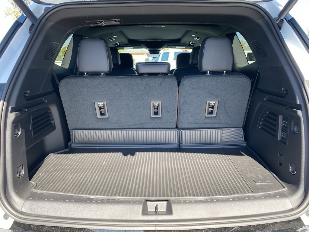 New 2026 GMC Acadia Denali image 29