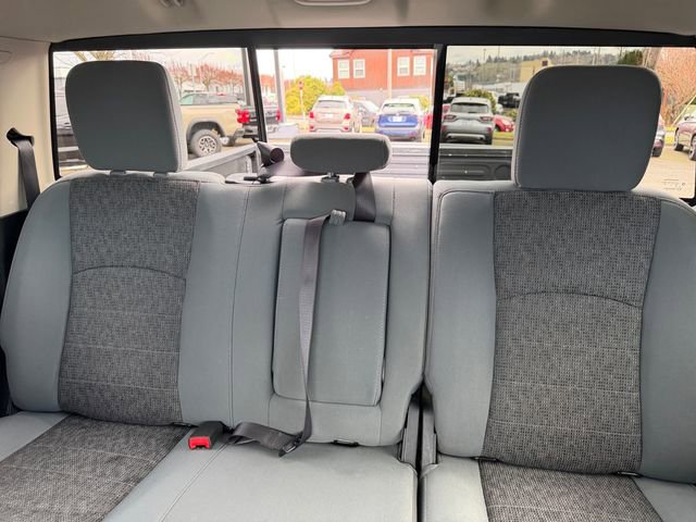 Used 2017 RAM 1500 Classic SLT w/ SLT Plus D←cor Group image 32