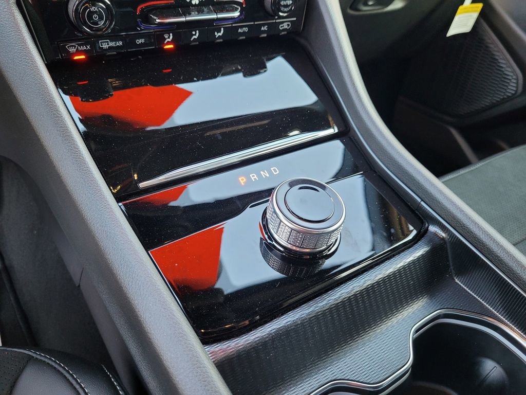 New 2025 Jeep Grand Cherokee L Altitude RWD image 16